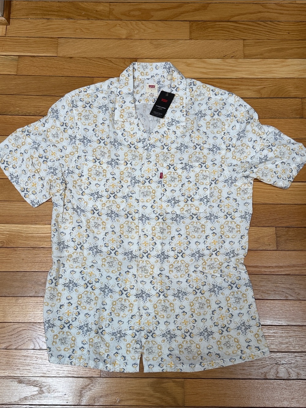 Levi's White Short-Sleeve Button-Down with Yellow & Gray Floral Print